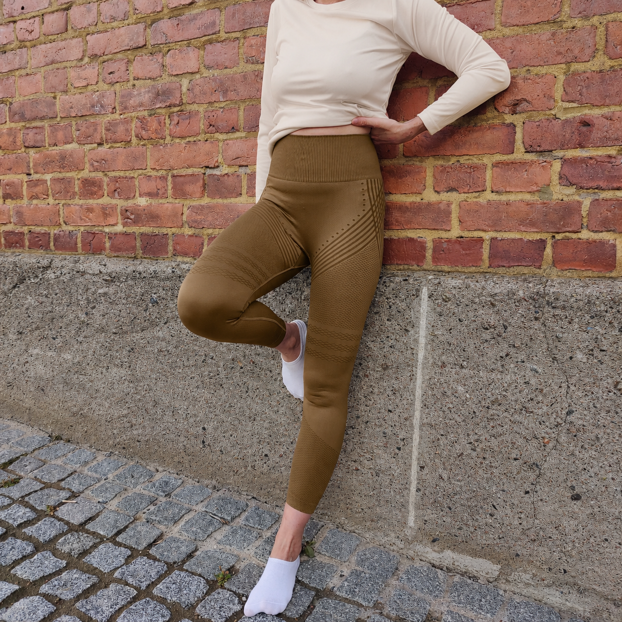 Korkeavyotaroiset-ja-muotoilevat-Siluetti-Leggingsit Kahvi XS, Kahvi S, Kahvi M, Kahvi L, Kahvi XL